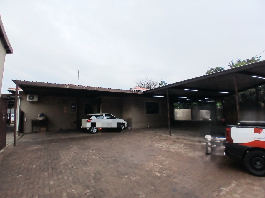 To Let Commercial Property for Rent in Bodorp North West